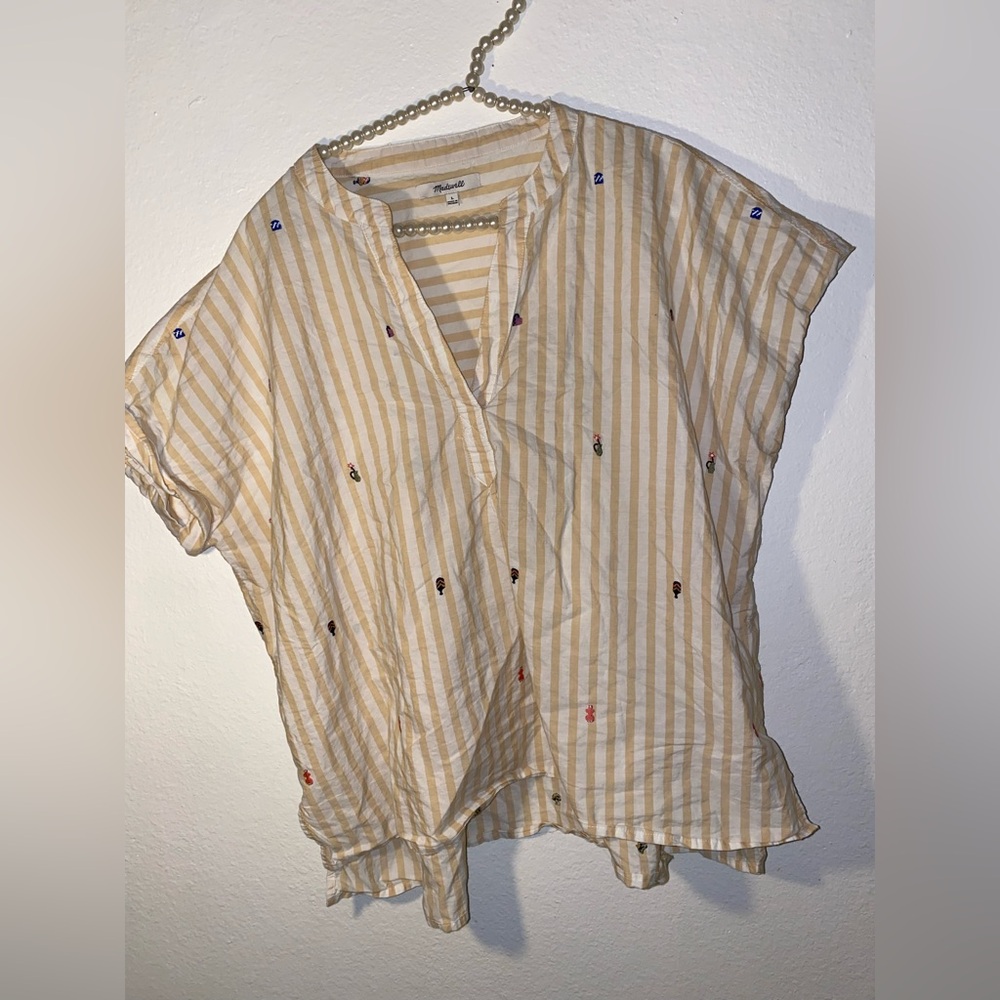 Embroidered Lakeline Popover Shirt in Stripe - Picture 4 of 7